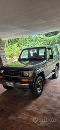 Toyota land cruiser lj70