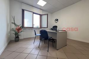 Ufficio Oppeano [Cod. rif 3269054ACU]