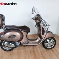 Piaggio Vespa 300 GTS - 2018 Passaggio incluso