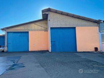 Capannone zona darsena Pagliari