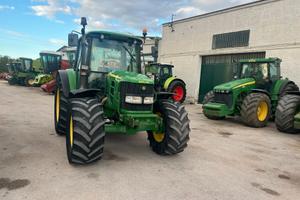 John Deere 6430