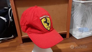Cappellino Ferrari