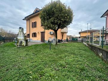 VILLA SINGOLA A ARZAGO D'ADDA