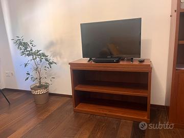 Composizione librerie e  mobile tv