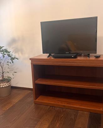 Composizione librerie e  mobile tv