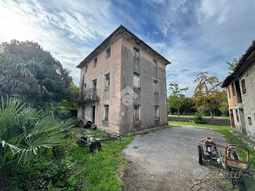 CASA INDIPENDENTE A VITTORIO VENETO