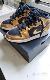 scarpe jordan 1 oro e nere