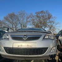 Ricambi Opel Astra J 2011 A17DTR