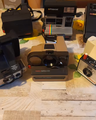 MACCHINE FOTOGRAFICHE POLAROID VINTAGE