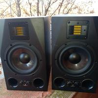 Casse studio Adam A7X