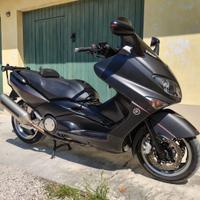 TMAX 500 Black edition