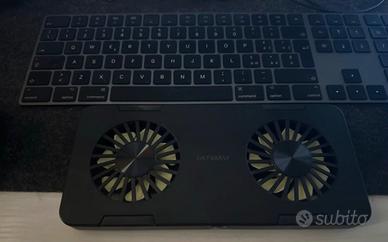 Supporto pc con ventole