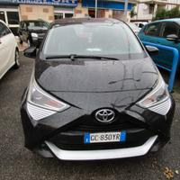 Toyota Aygo Connect 1.0 VVT-i 72 CV 5 porte x-play