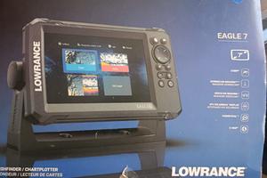 ecoscandaglio Eagle 7  con schedina navionics adri