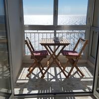 Appartamento con piena vista mare