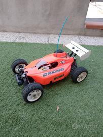 auto a scoppio crono 1:8 come nuova 
