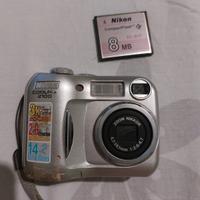 Nikon Coolpix 2100