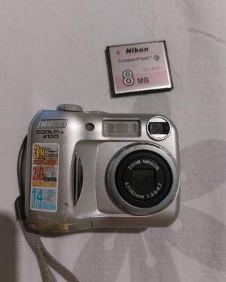 Nikon Coolpix 2100