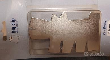 Keith Haring pinza fermacarte in metallo