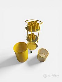 Mobiletto e contenitori bagno