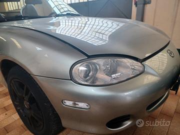 MAZDA MX-5 NA / NBFL PER RICAMBI 