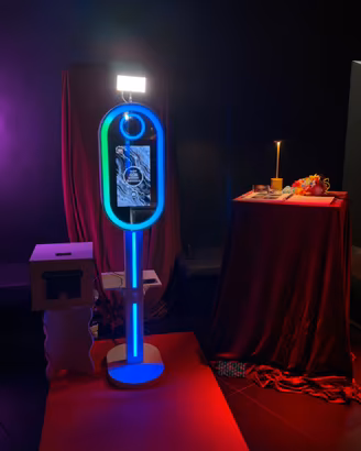 PhotoBooth  x Eventi privati matrimoni compleanni