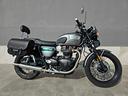 triumph-bonneville-t100-gold-line-edition