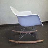 Sedia a dondolo-Rocking chair