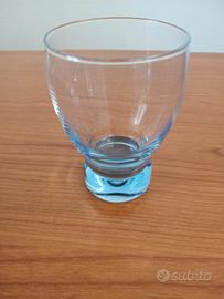 bicchieri vintage azzurri