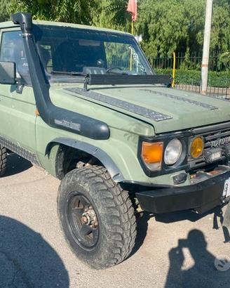 Toyota Land Cruiser Land Cruiser