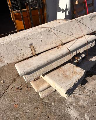 Scale in marmo bianco Asiago