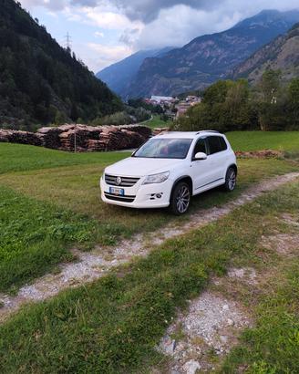 Vw Tiguan 2.0 TDI rline 4x4