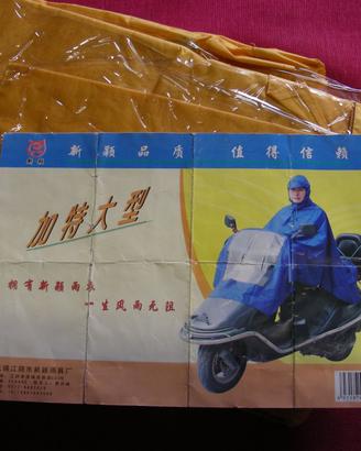 Mantella parapioggia copri guidatore e scooter