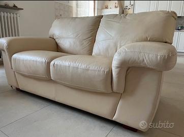 Divano in ecopelle due posti
