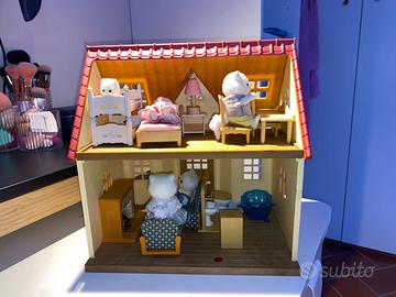 Sylvanian families auto casa parco giochi ecc