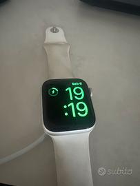 Apple Watch Series 4 Nike+ 44mm (GPS + Cellular)