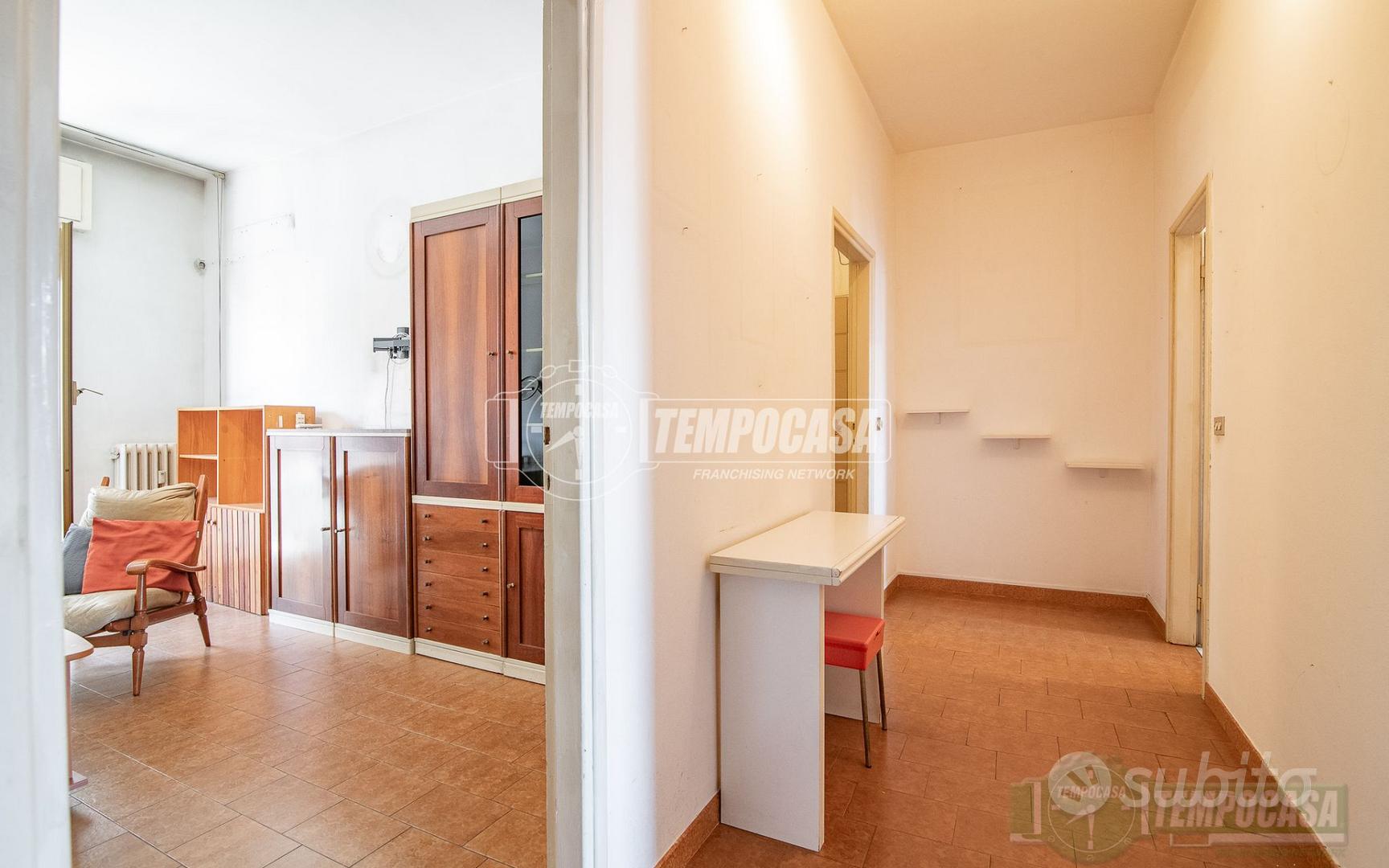 Ampio due locali libero subito! - Vista 6