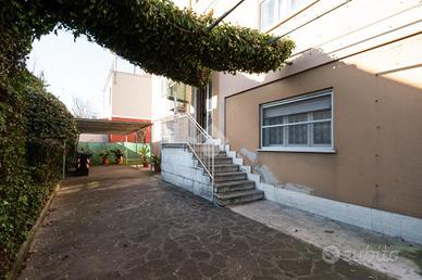 CASA INDIPENDENTE A CARPI