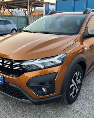 Dacia sandero stepway-1.0 tce-km 40000-2023