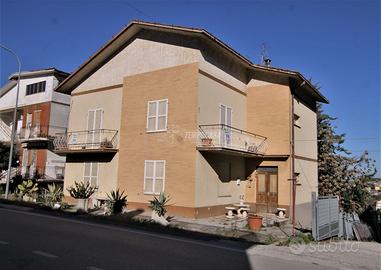 Soluzione indipendente con giardino