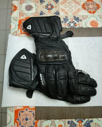 Guanto moto lungo Revit'