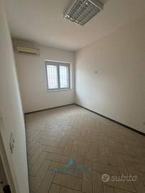 Immobile di 50 m² a Aversa