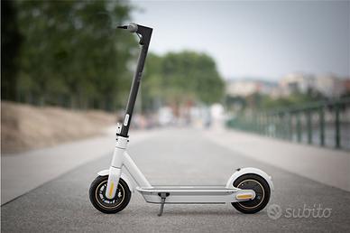 Monopattino Ninebot Segway MAX G30LE