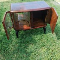 Mobiletto antico