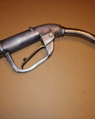 Pistola pompa benzina