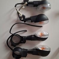 Specchietti + frecce anteriori e posteriori