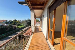 PORZIONE DI TRIFAMILIARE A SARONNO