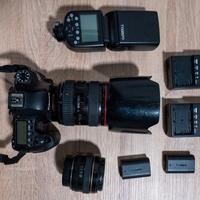 macchina fotografia Canon Eos 6D ed accessori