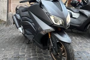 Yamaha T Max 530
