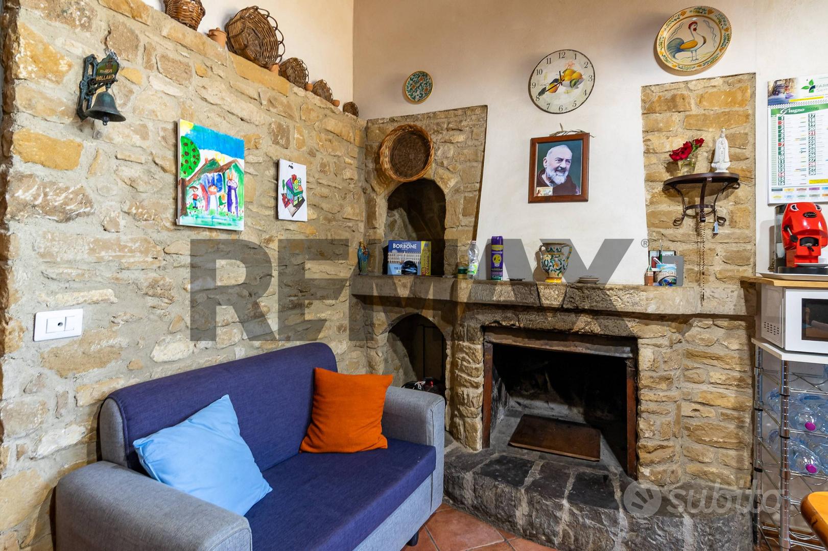 Casa – Caltagirone, Mazzone, Catania - Vista 4